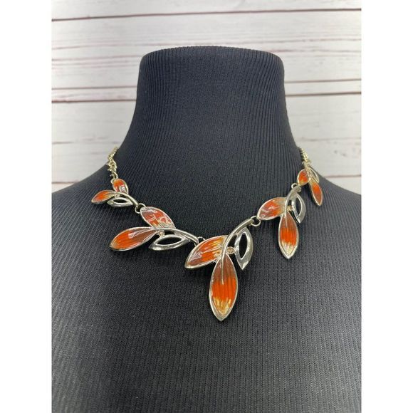 Vintage 70s Variegated Auburn Mahogany Silver Gold Tone Enamel Leaf Necklace - Picture 6 of 7